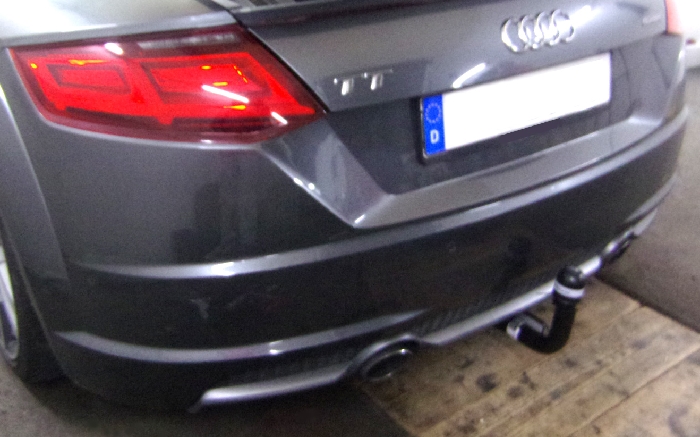 Anhängerkupplung für Audi-TT FV/8J/8S, spez. S-Line Competition, nur für Heckträgerbetrieb, Montage nur bei uns im Haus, Baureihe 2014-2023 V-abnehmbar